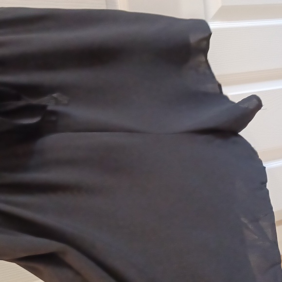 Black romper 3x ties in center of chest light weight simple runs small adj/strap - Picture 14 of 14